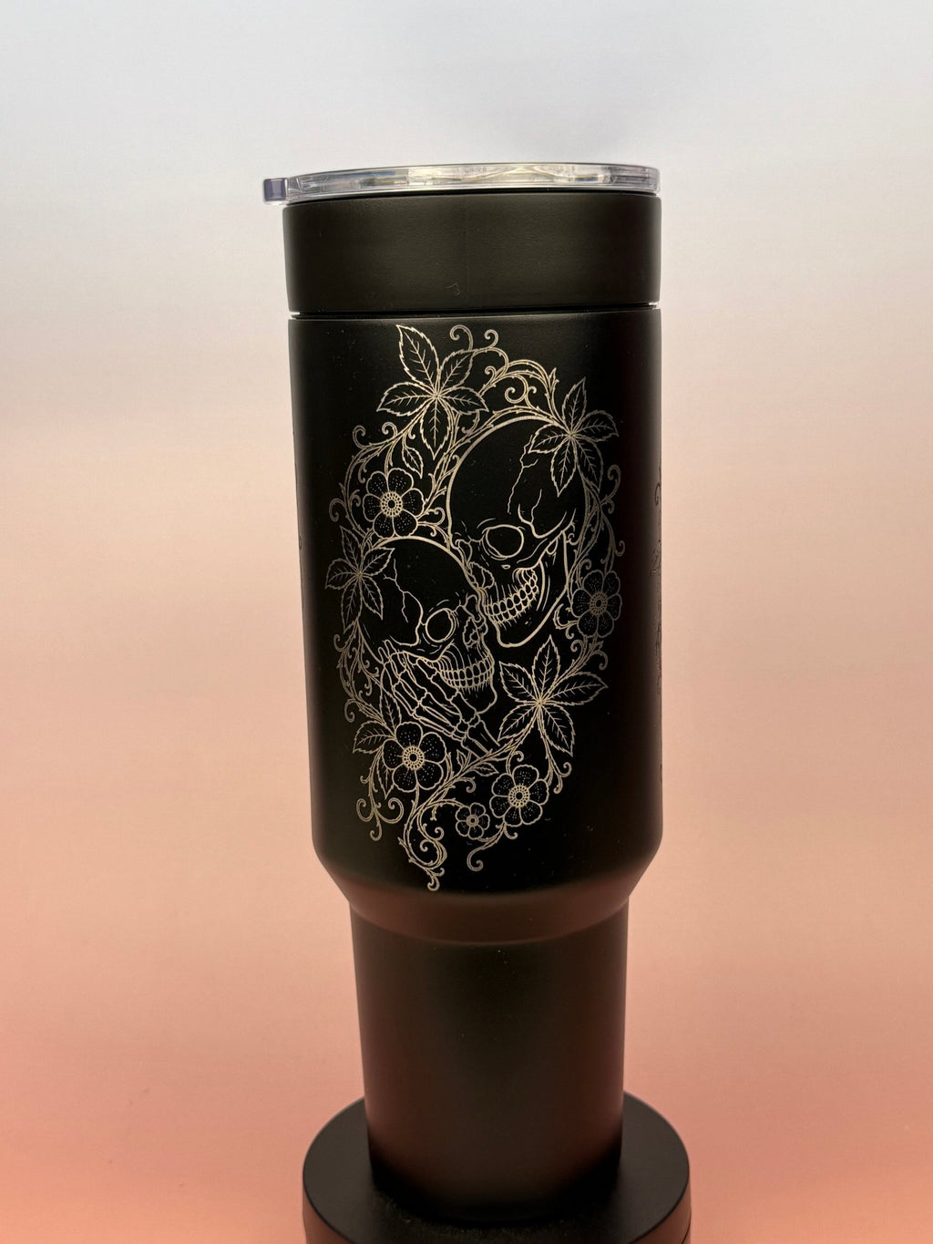Skeleton Lovers – Artwork by Mattew Hammonds - tattootumblers