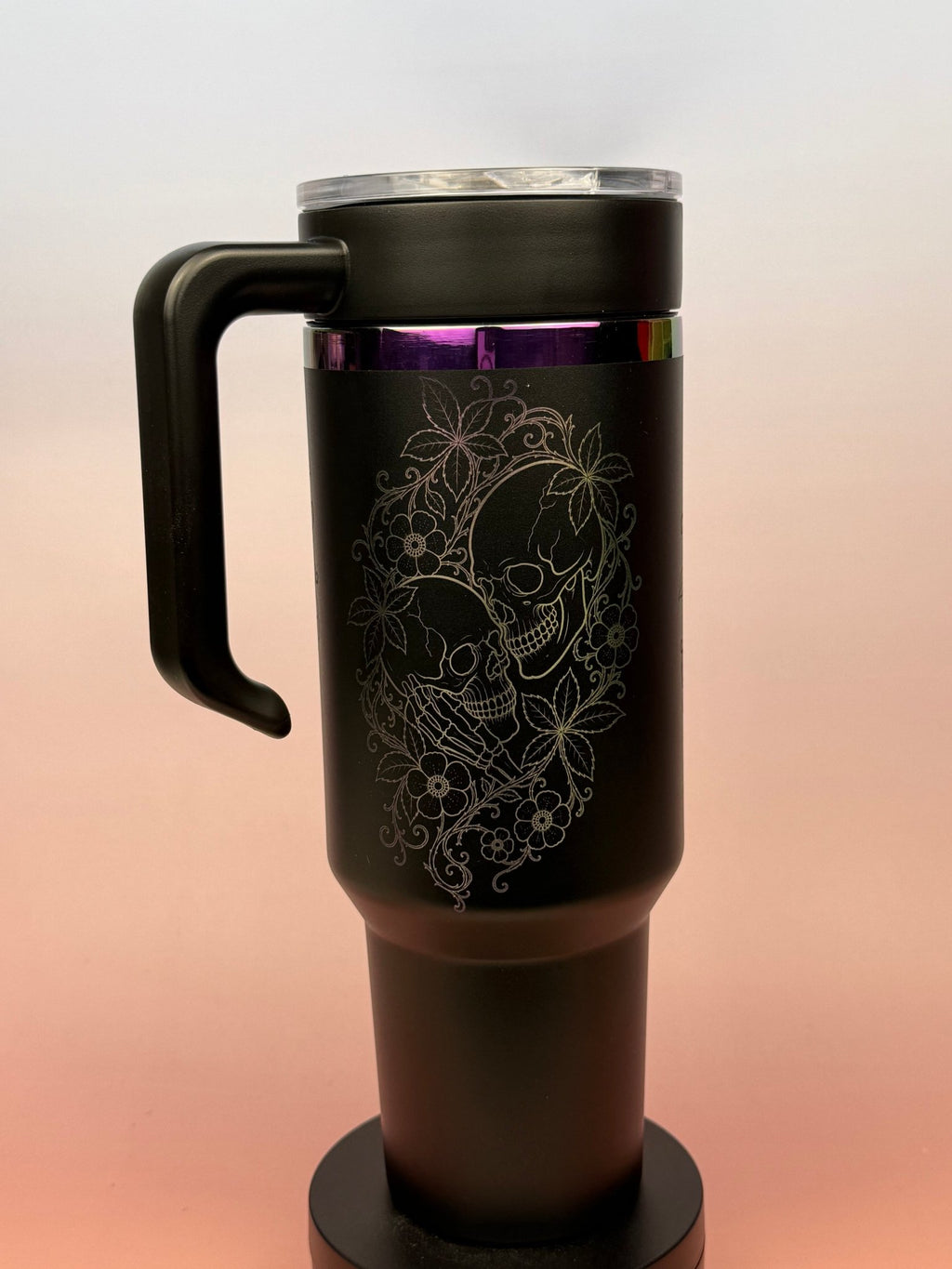 Skeleton Lovers – Artwork by Mattew Hammonds - tattootumblers